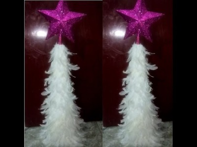 Hermoso árbol de navidad decorado con plumas  IDEAS PARA NAVIDAD  Fácil, rápido y económico  pau