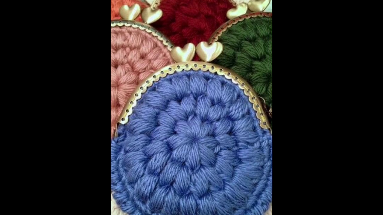 Monedero Tejido en crochet o ganchillo diseño moderno