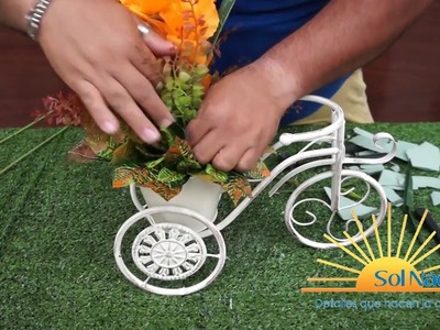 Crea un arreglo floral utilizando una bicicleta como base