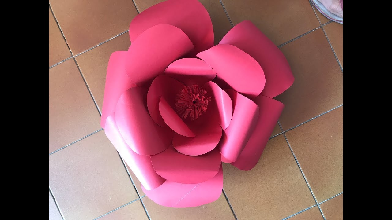 Flor  31 hecha en papel para decoración de boda Big flower made in paper