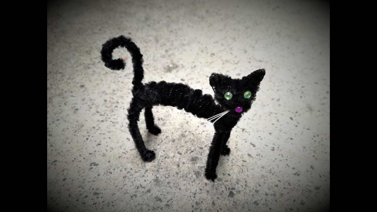 Gato erizado con limpiapipas (halloween )
