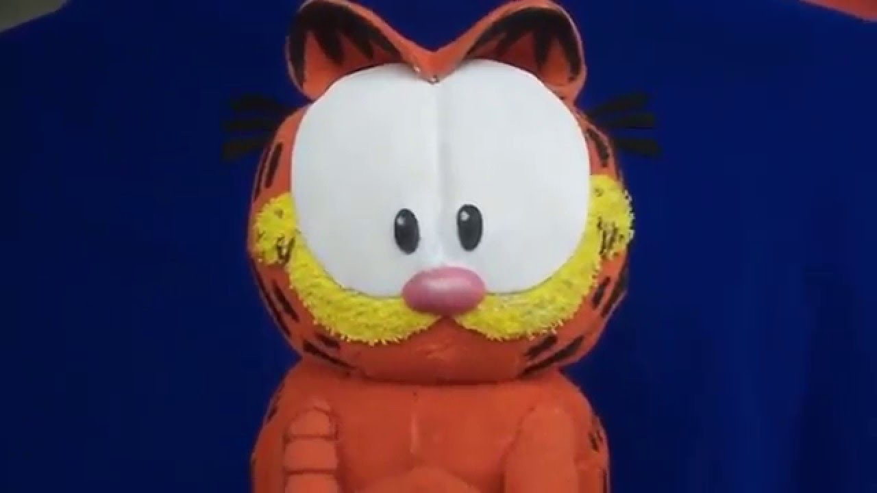 Muñeco Garfield hecho en foamy