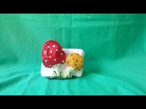 Servilletero hecho de carton    hongos  napkin holder made of cardboard mushrooms