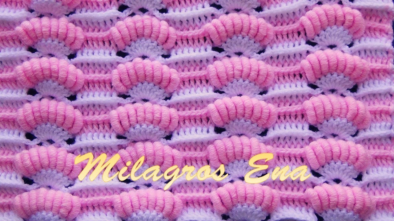 Punto a crochet Abanicos de Rococo combinado con punto Relieves para cobijas de bebe