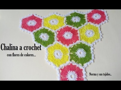 Chalina a crochet con flores a colores