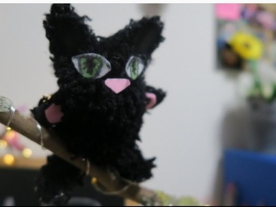 ¿Qué hacer con pompones?: tutorial gato negro