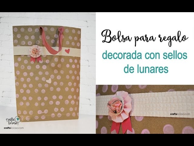 Bolsa para regalo decorada con sellos de lunares