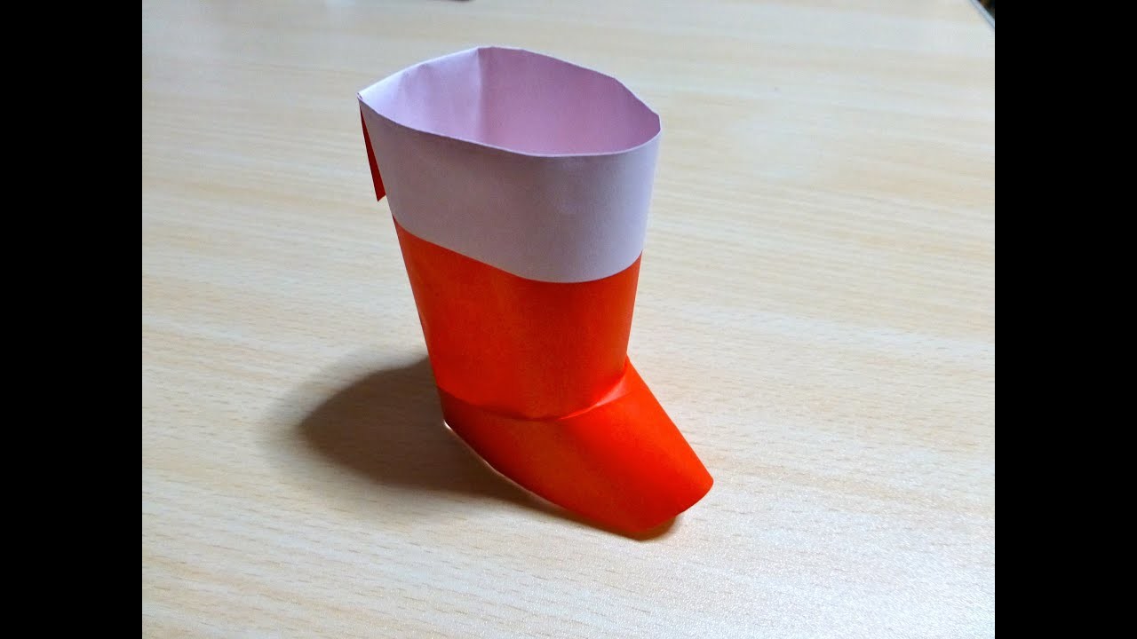 Cómo hacer Botas de Santa. Origami. El arte de doblar papel.