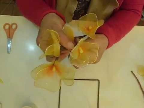 Cómo hacer flores de nylon (paso 1)