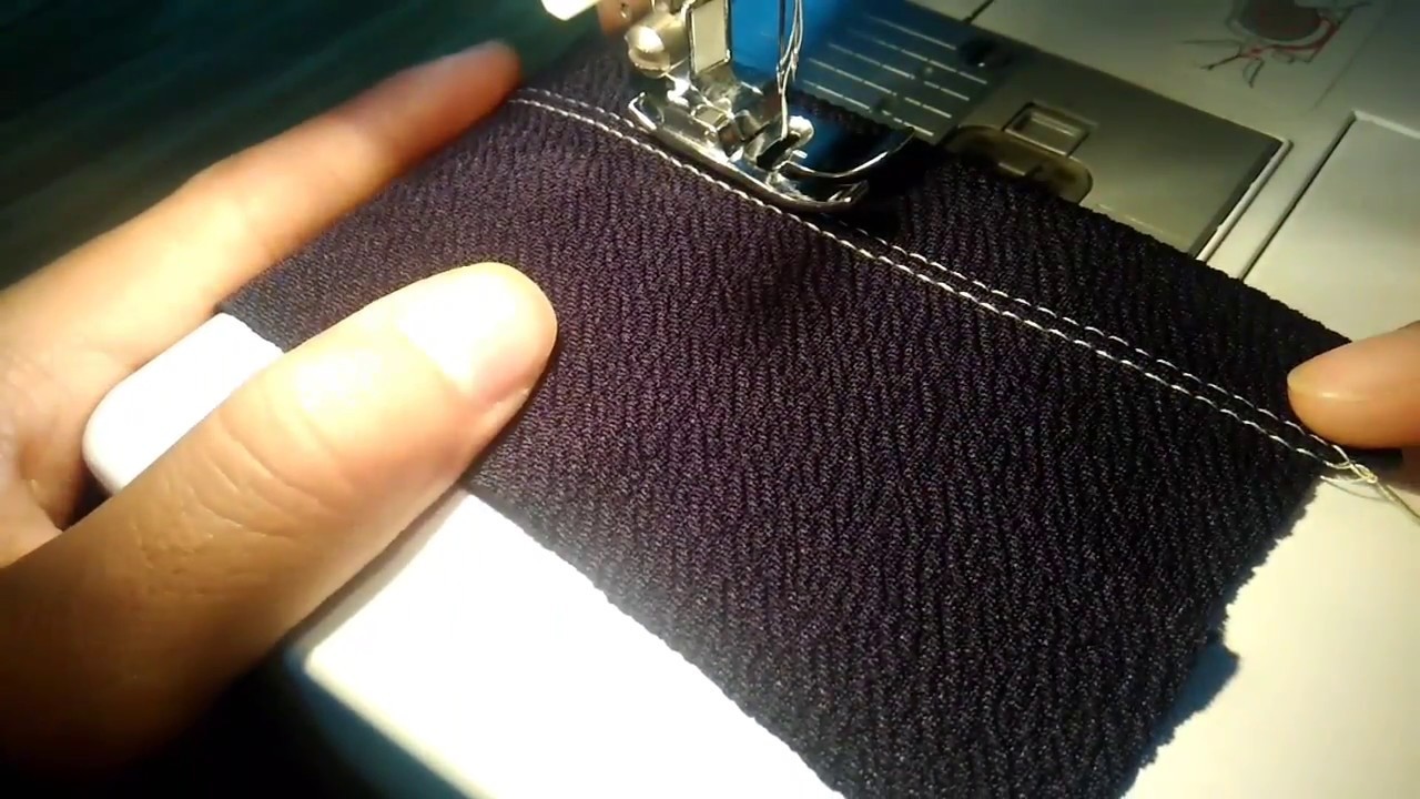 Costura tipo Collarete con aguja doble en máquina familiar recta