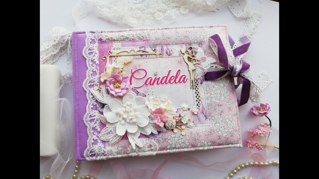 Libro de Comunión con tapas acolchadas al estilo Scrapbooking.