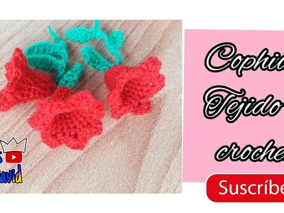 Flor tejida a crochet 
(copihue)