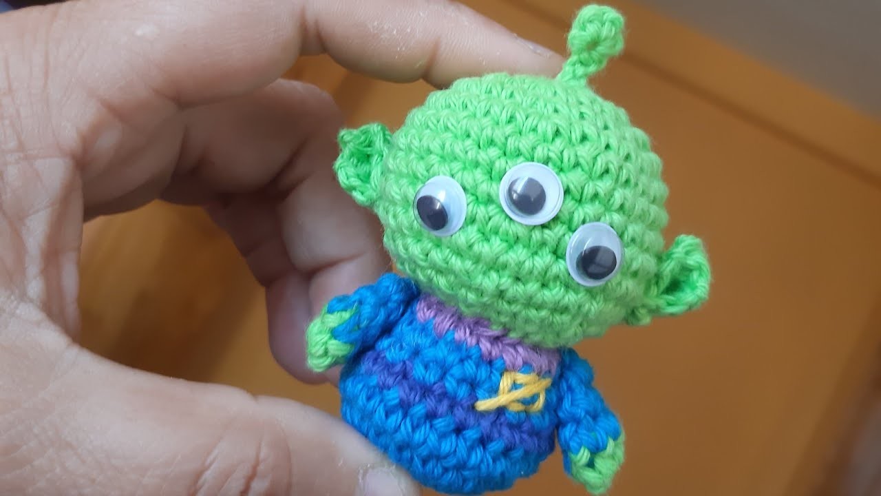 Alien Toy Story Llavero Amigurumi Crochet