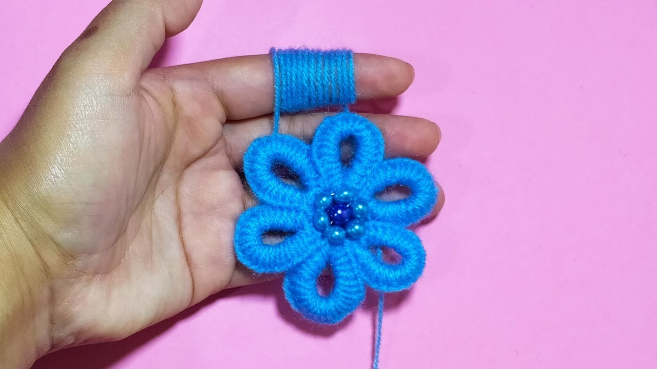 HAZ FLORES LINDAS #9. Hand Embroidery Amazing Trick, Easy Flower Embroidery, Sewing Hack