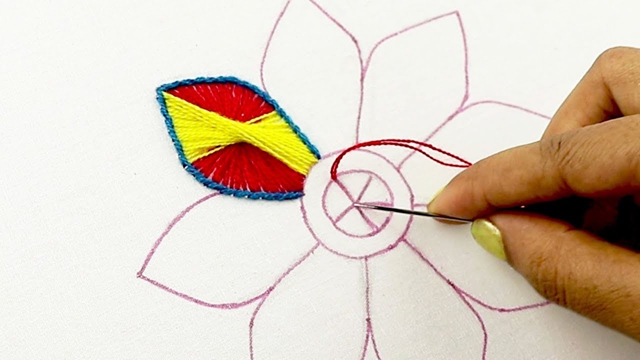 Modern hand embroidery flower design. diseño de flores bordado a mano