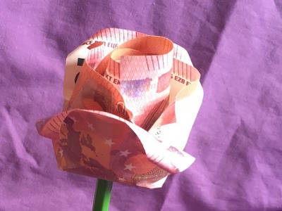 Rosa con billetes - Origami