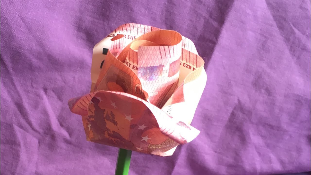 Rosa con billetes - Origami