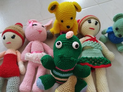 Jugando con animales tejidos a crochet