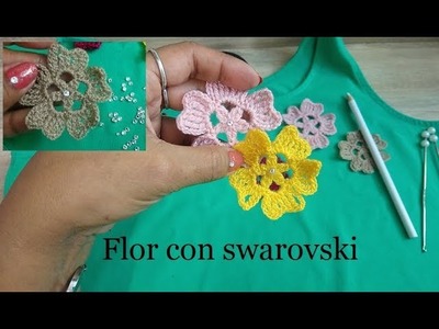Flor a crochet con swarovski