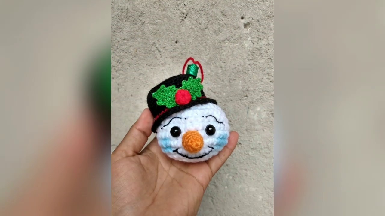 Esfera amigurumi crochet muñeco de nieve