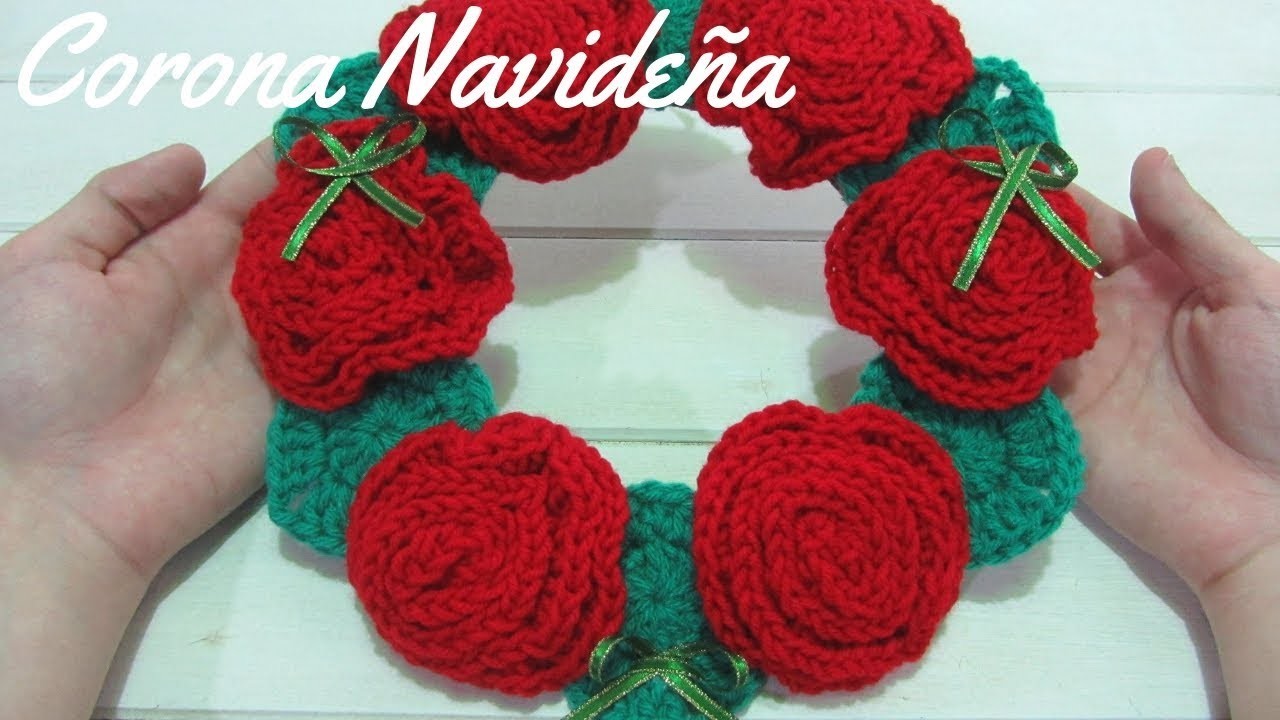 Tejé Corona Navideña de Rosas a Crochet - Paso a Paso