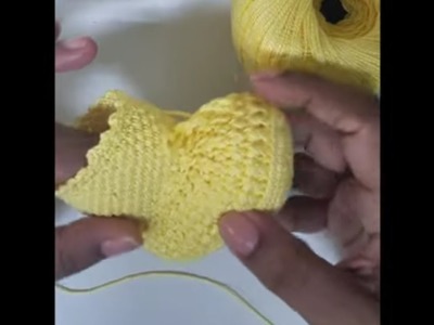Zapatitos tejidos a crochet para recién nacidos