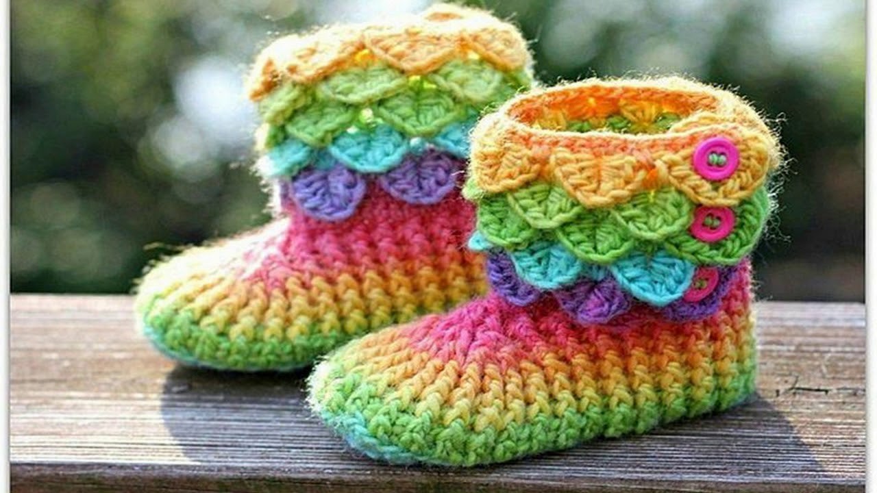 ESCARPINES A GANCHILLO.CROCHET PAR BEBES