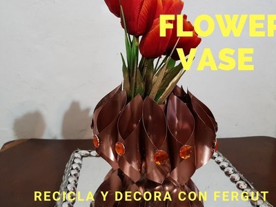 COMO HACER FLORERO con BOTELLAS  de PLASTICO . DIY HOW TO MAKE FLOWER VASE WITH PLASTIC BOTTLE