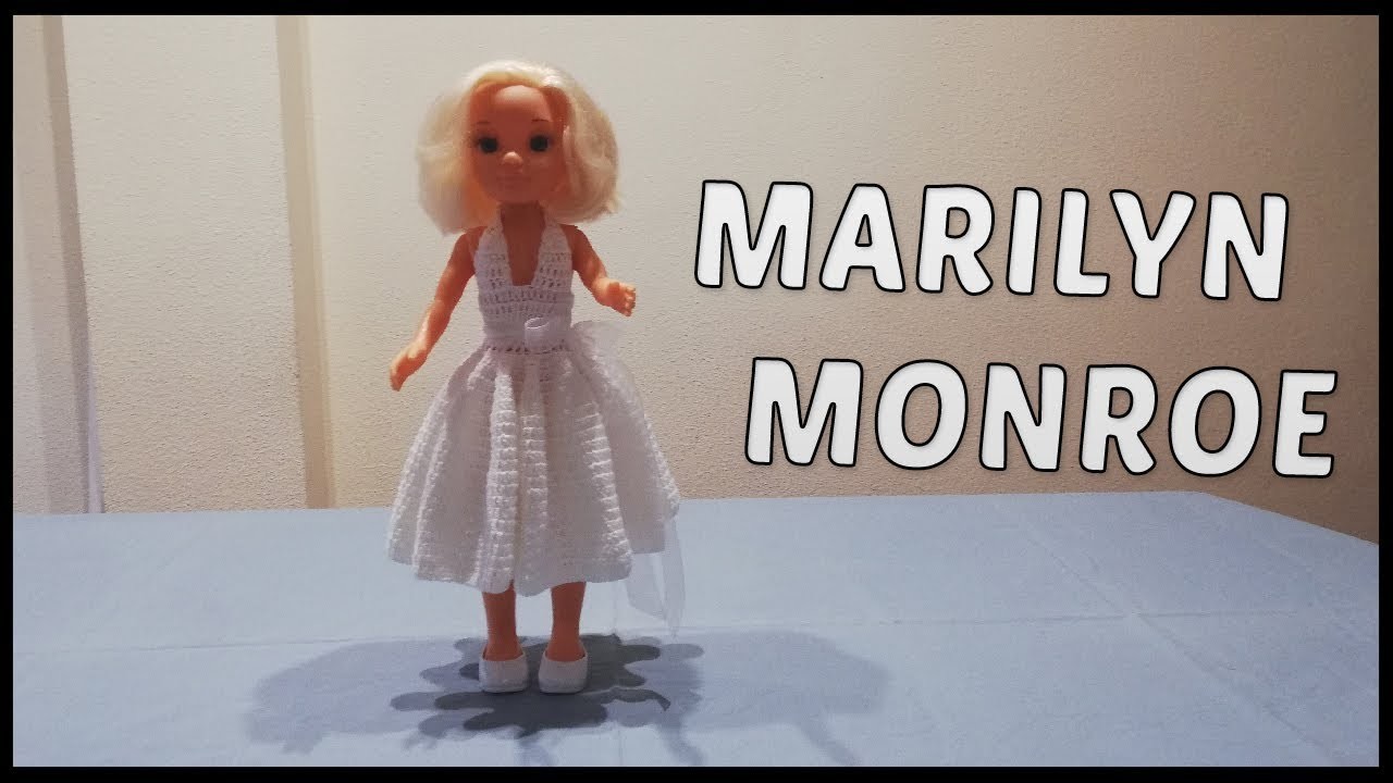 Vestido de Marilyn Monroe a crochet para muñeca Nancy