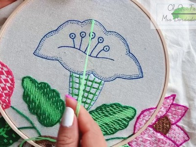 Bordado Fantasía Flor 26. Hand Embroidery Flower. Fantasy Stitch