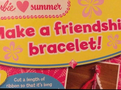 Barbie Make a friendship bracelet ! ???? DIY