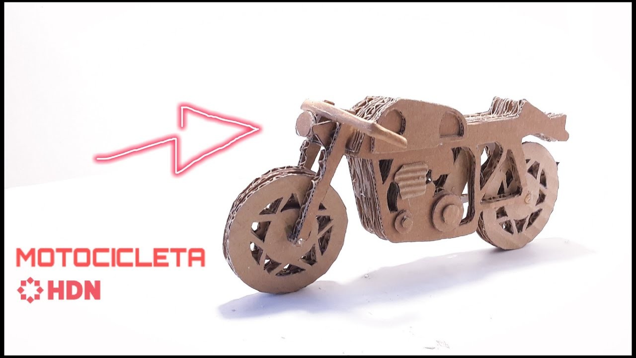 Como hacer una Motocicleta con cartón [How to make a cardboard motorcycle] - En su hogar