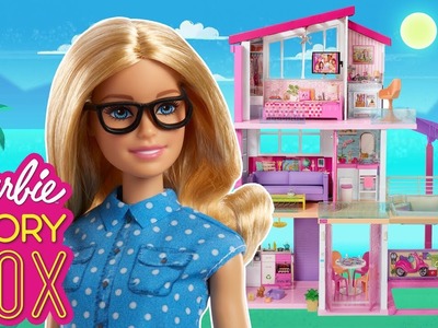 ¡Barbie Obtiene Poderes Mágicos De Una Hada y Sus Dibujos Cobran Vida! | Barbie Story Box | Barbie