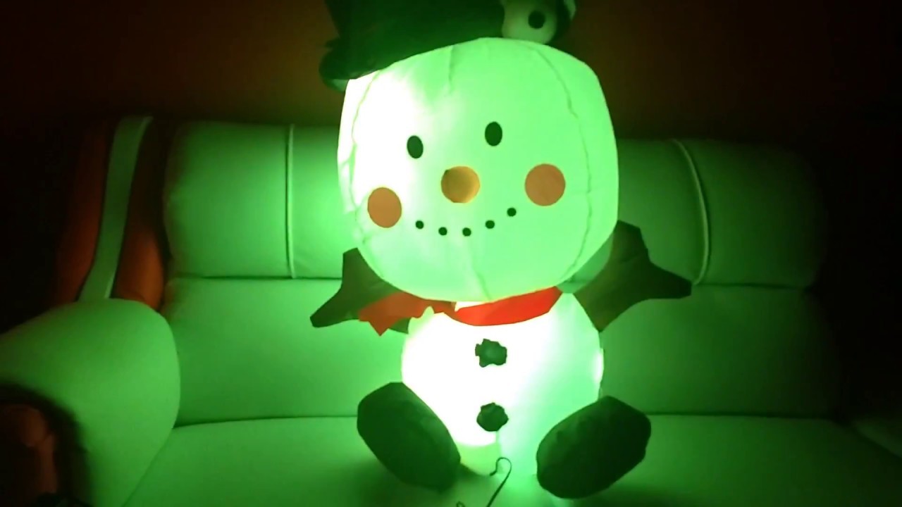 Aprende a Poner leds RGB a inflable navideño.