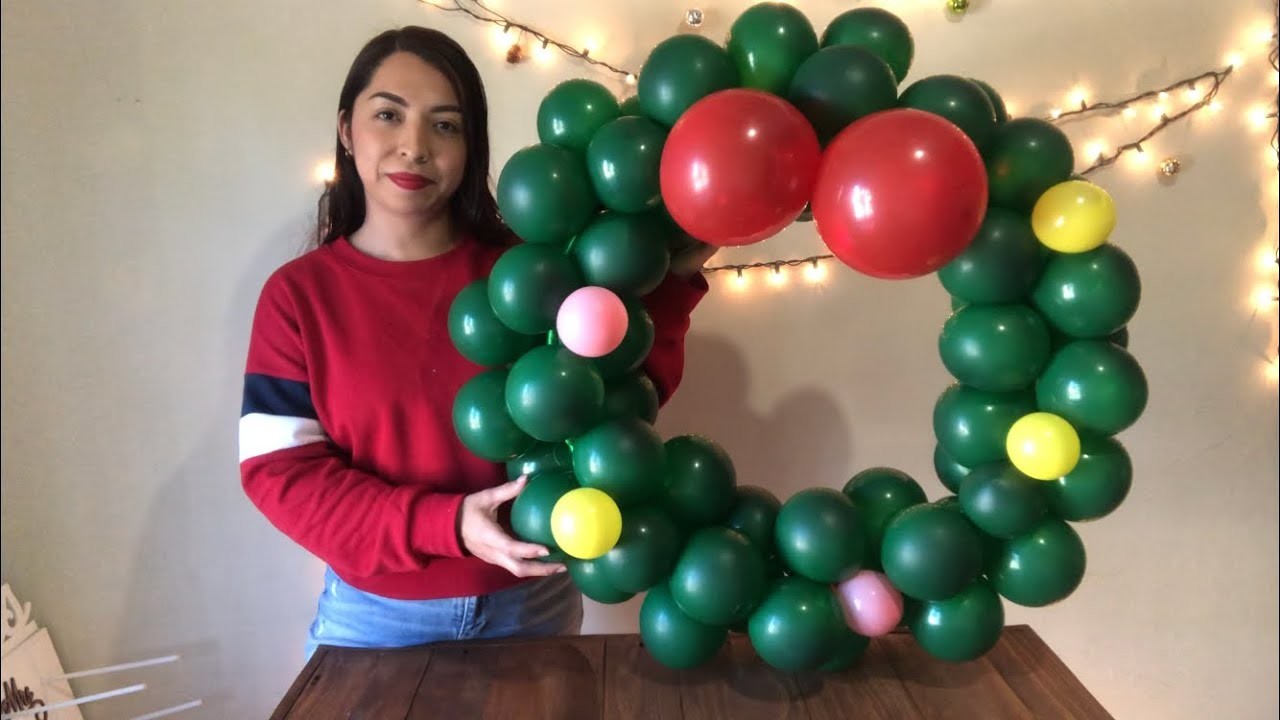 Decoración navideña -Corona con globos