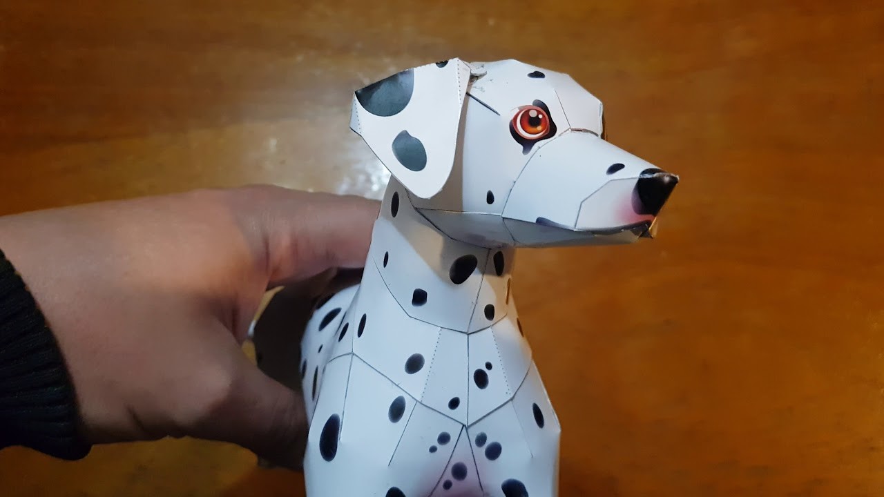 Perro dalmata papercraft