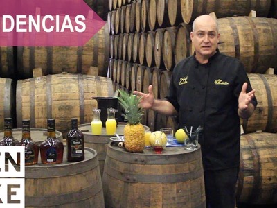 Cóctel centenario: naranja, piña y Ron Medellín