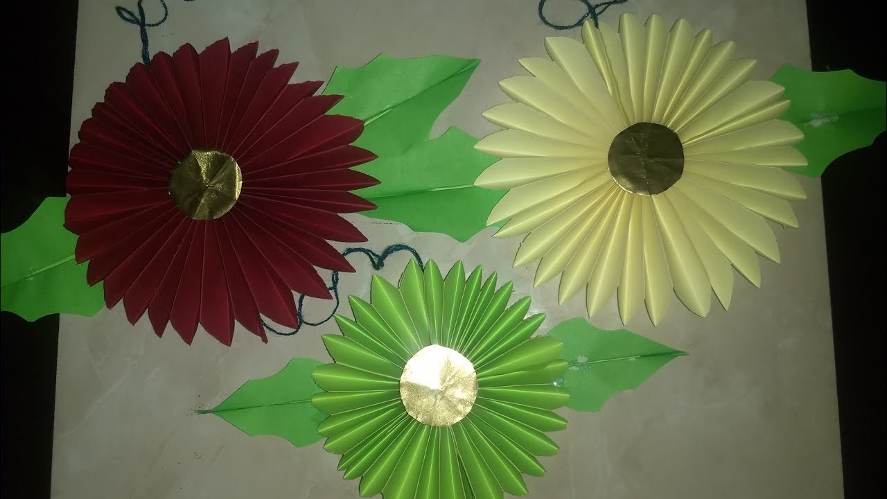 Manualidades en papel. Adornos de temporada.