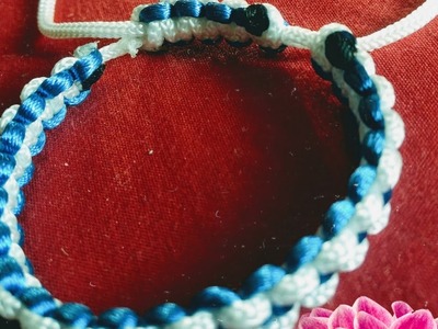 Hermosa pulsera macramé azul con blanco ????????.tutorial