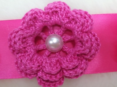 Flor decorativa a crochet