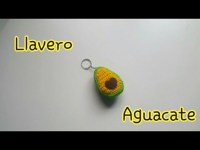 Llavero de Aguacate a crochet