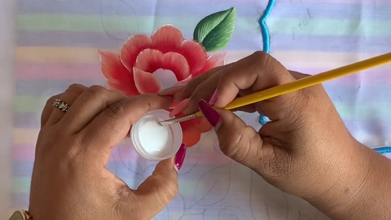 PINTURA EN TELA Como pintar una blusa tipo Huipil. Como pintar Rosas fáciles PT. 2 ft. Pris Lozada