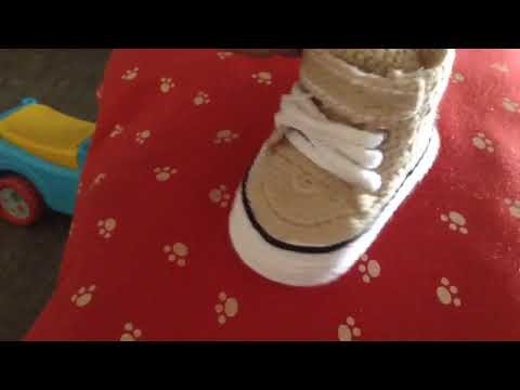 Zapatos tejidos para bebe