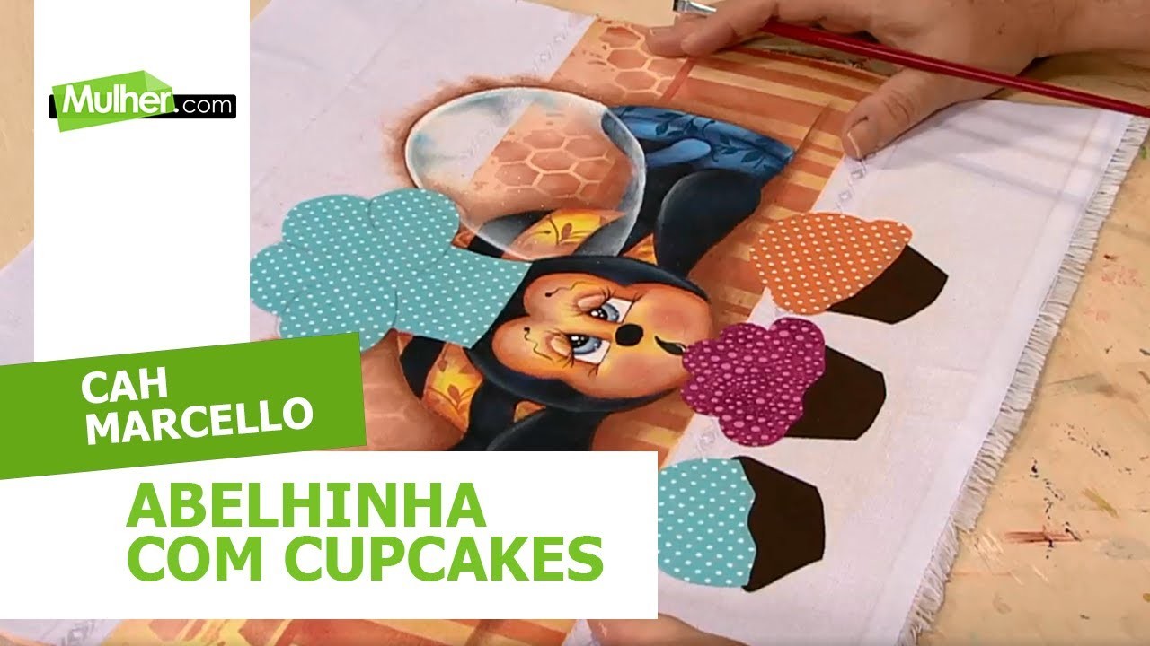 Patch Aplique Abelhinha com Cupcakes - Cah Marcello - 20.04.2020
