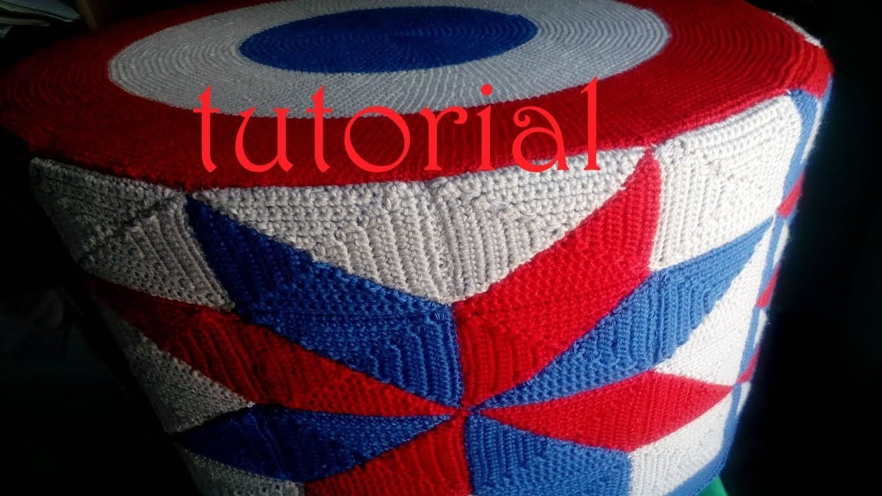 Funda de crochet para puff, hecho con triángulos  de crochet