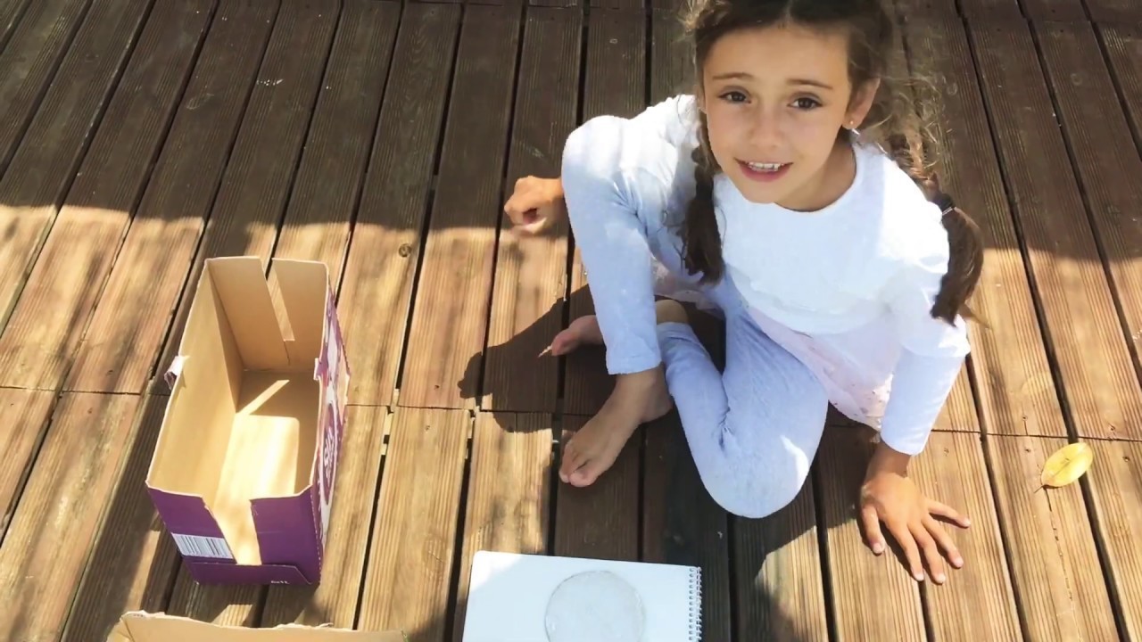 Universo de Mariela. Manualidades con cartón.