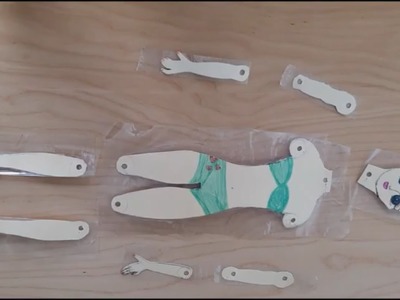 DIY con Papel: Como Hago una Muñeca de papel o cartón que se puede mover para mis hijas.