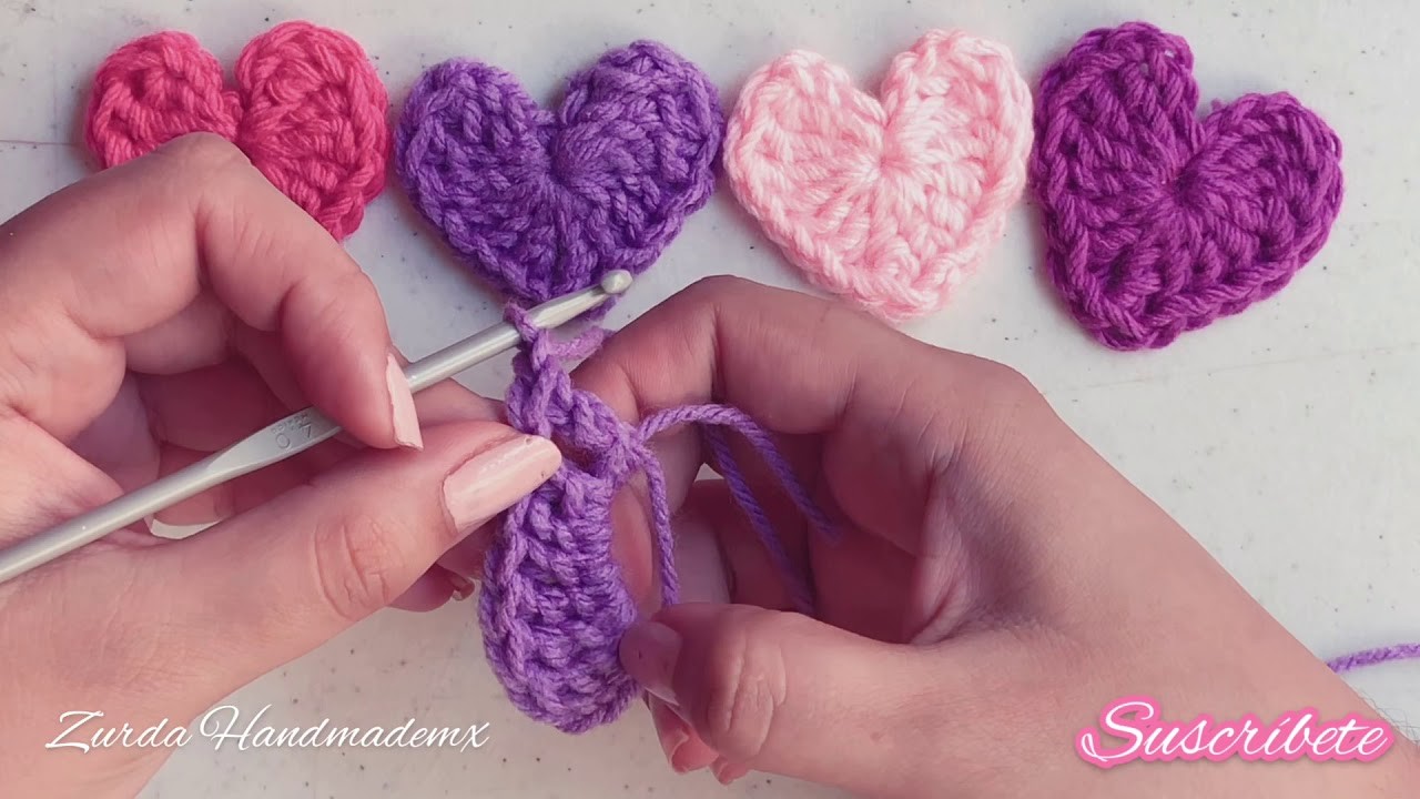 Corazón hecho a crochet con puntos básicos ¡súper fácil de hacer!