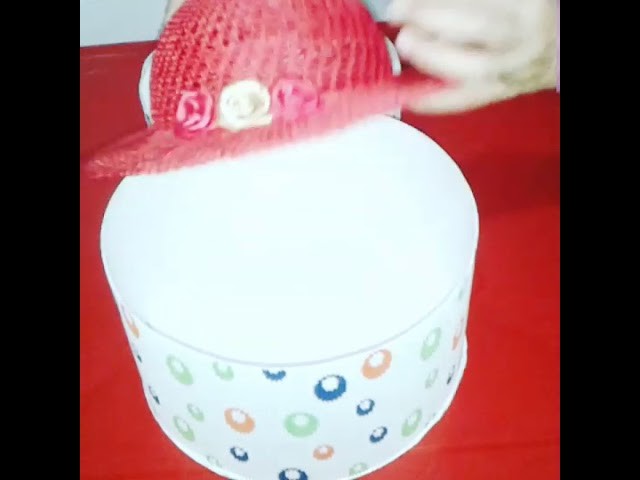 Sombrero de niña tejido a crochet