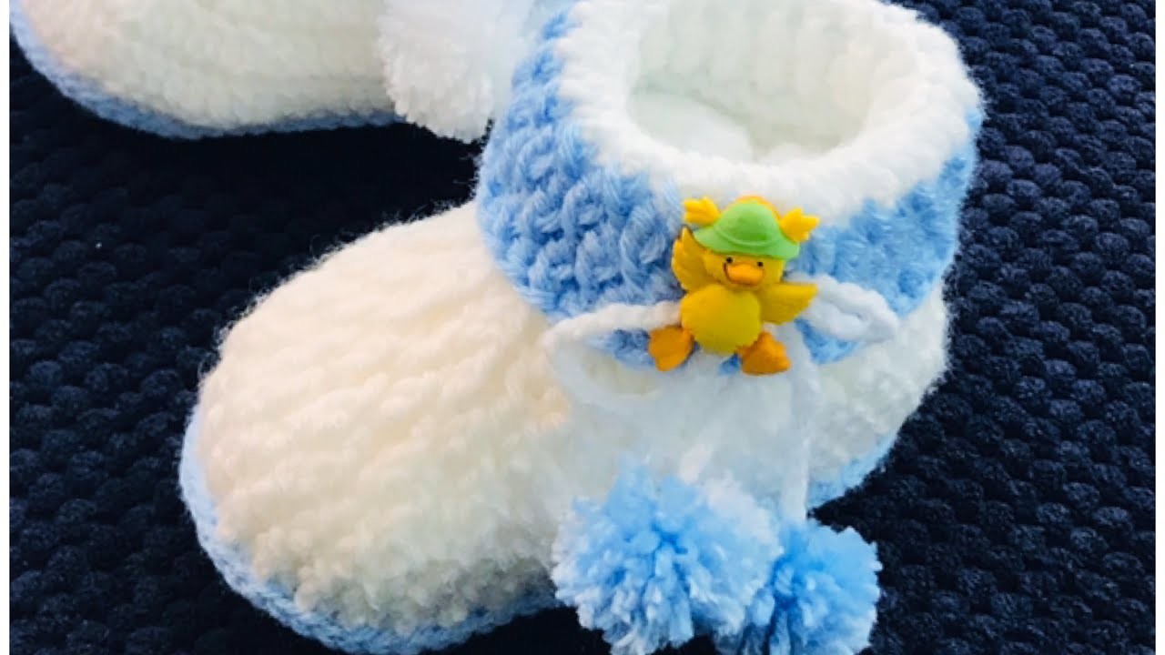 Zapatitos tejidos a crochet paso a paso para bebés con punto relieve
